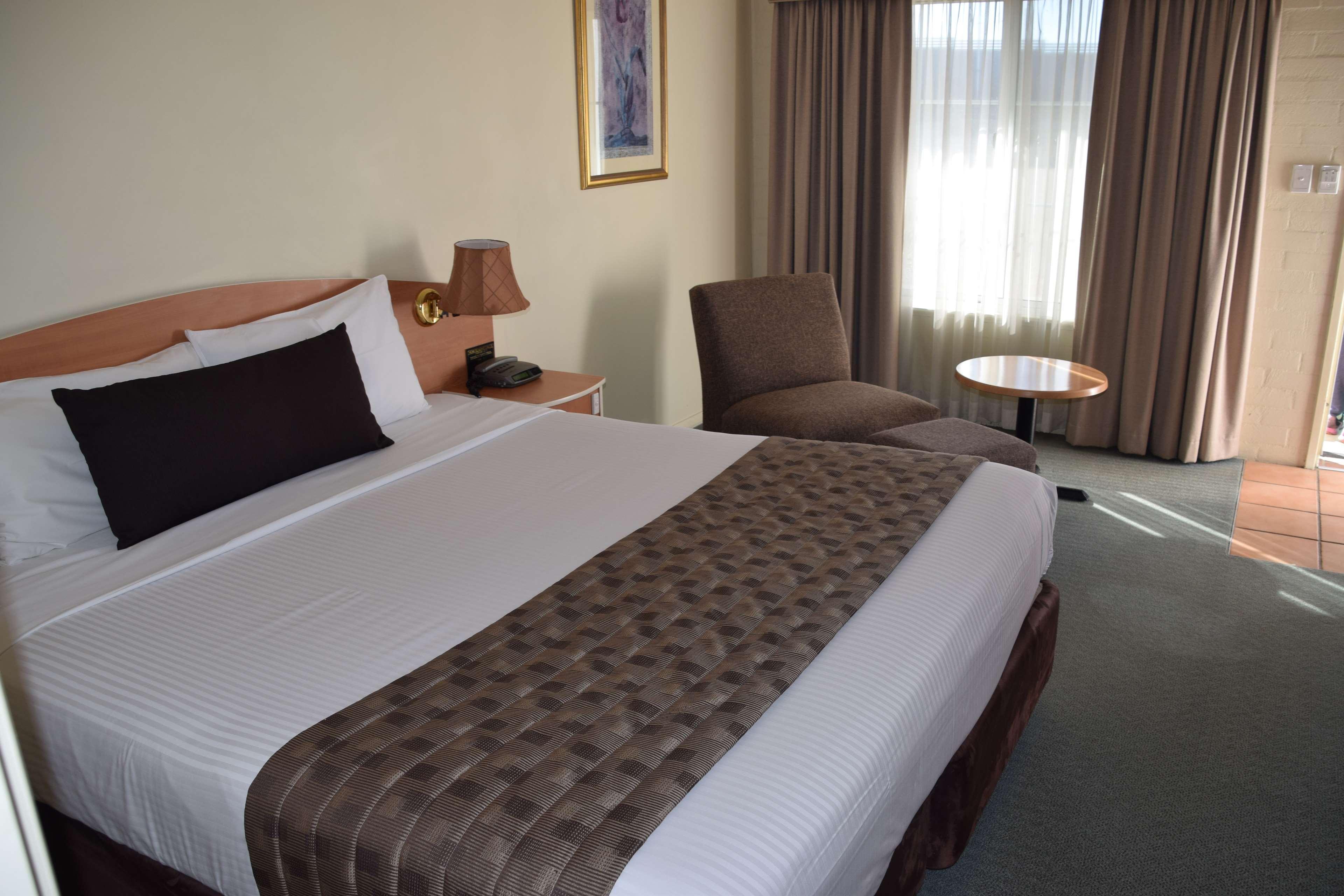 Best Western Coachman'S Inn Motel Батерст Экстерьер фото