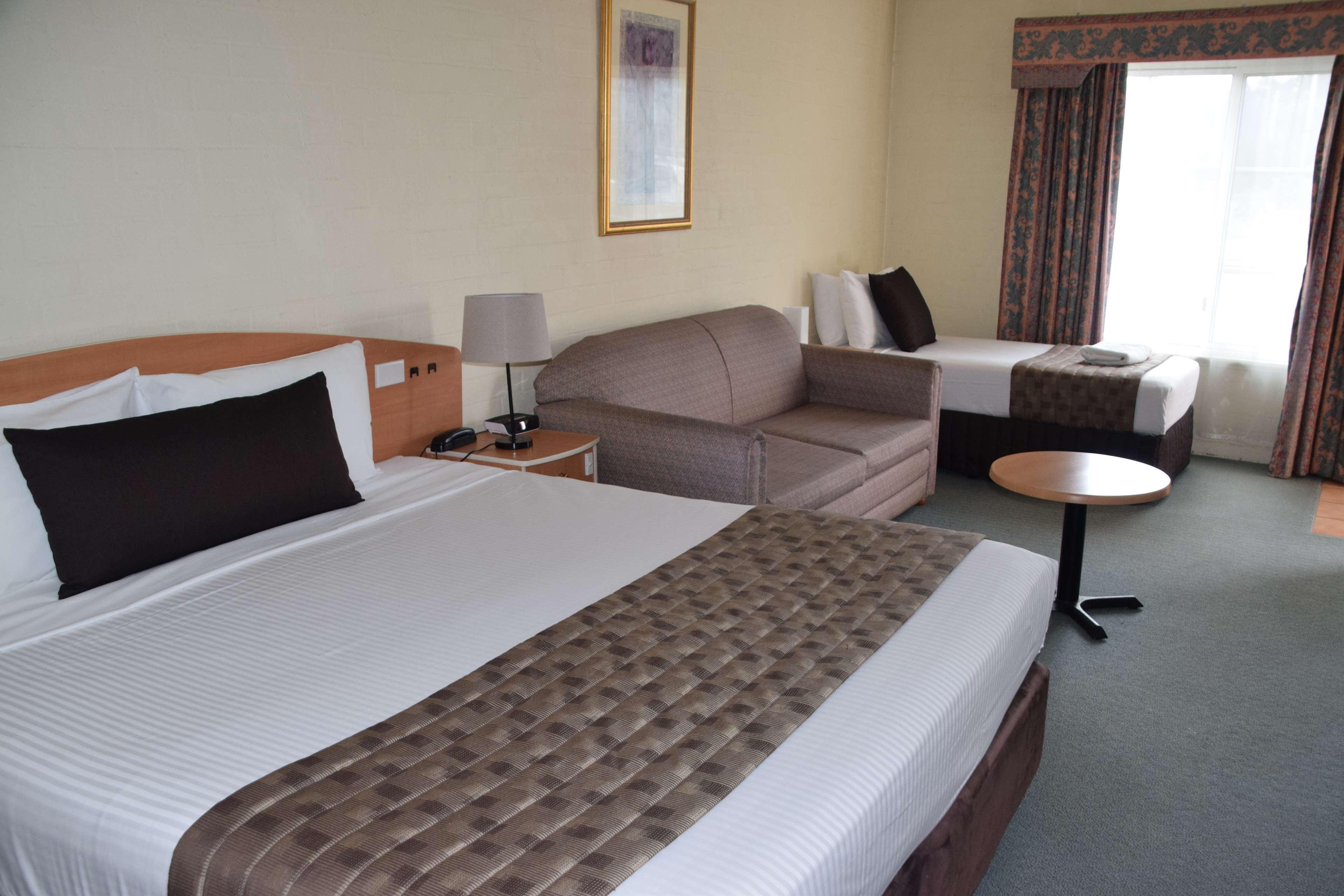 Best Western Coachman'S Inn Motel Батерст Экстерьер фото