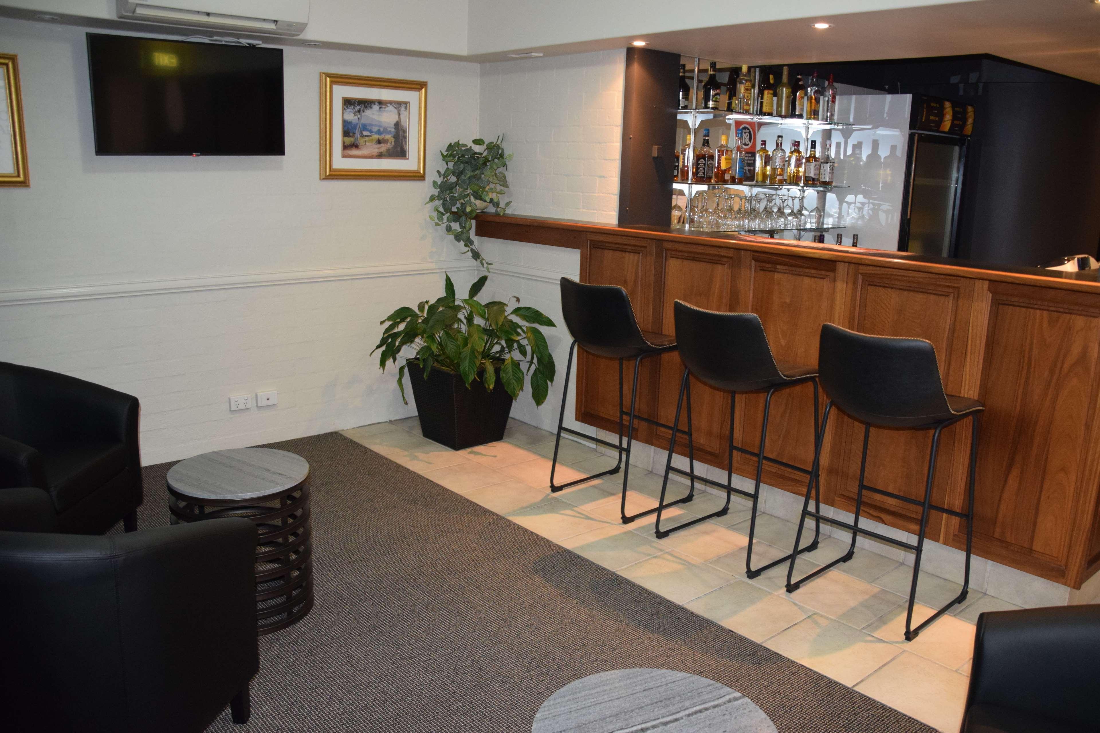 Best Western Coachman'S Inn Motel Батерст Экстерьер фото