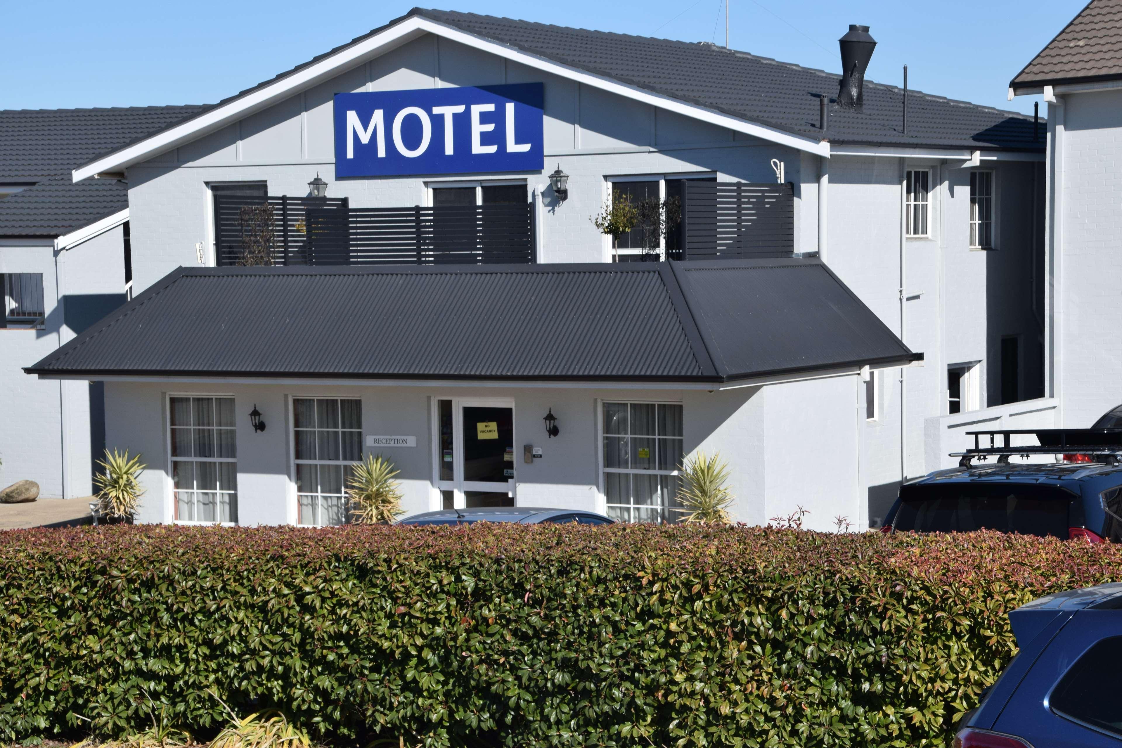 Best Western Coachman'S Inn Motel Батерст Экстерьер фото