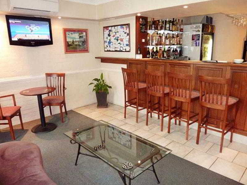 Best Western Coachman'S Inn Motel Батерст Экстерьер фото