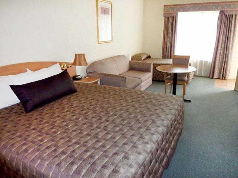 Best Western Coachman'S Inn Motel Батерст Номер фото